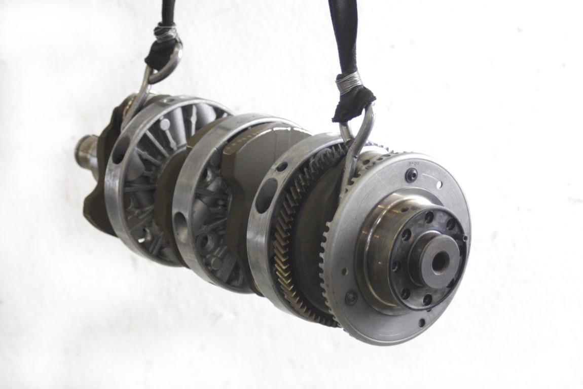 GRED MOTORJA OEM N. 5093881AB ORIGINAL REZERVNI DEL JEEP CHEROKEE MK3 R KJ (2005 - 2008) DIESEL LETNIK 2006