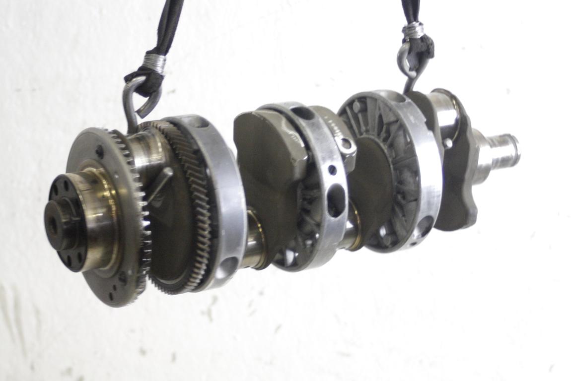 GRED MOTORJA OEM N. 5093881AB ORIGINAL REZERVNI DEL JEEP CHEROKEE MK3 R KJ (2005 - 2008) DIESEL LETNIK 2006