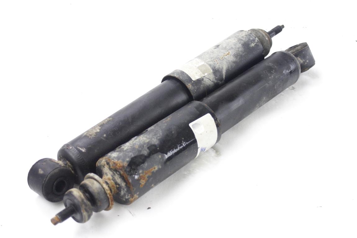 SPREDNJI AMORTIZERJI OEM N. 8740 COPPIA AMMORTIZZATORE ANTERIORE DESTRO SINIST ORIGINAL REZERVNI DEL MITSUBISHI L200 MK3 K7_T K6_T (1996 - 2006)DIESEL LETNIK 1999