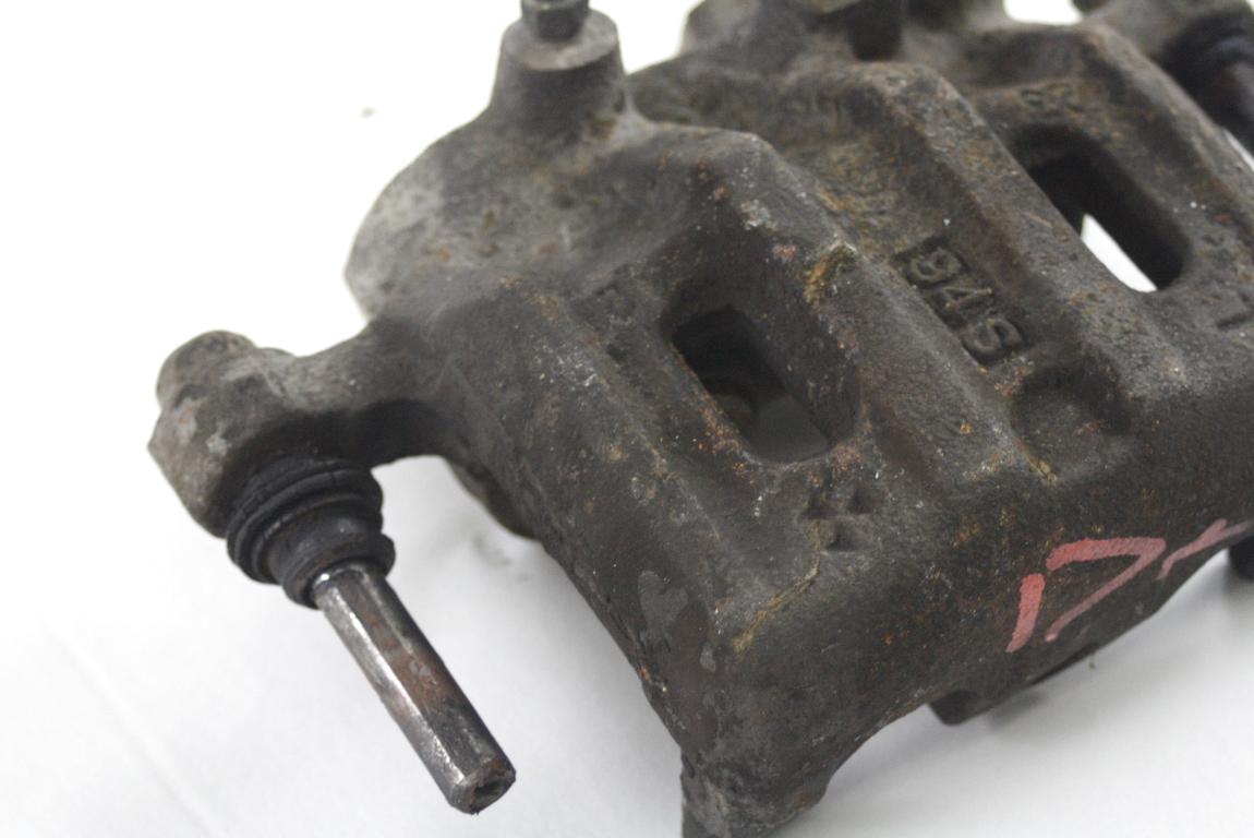 SPREDNJE DESNE ZAVORNE CELJUSTI  OEM N. MR205259 ORIGINAL REZERVNI DEL MITSUBISHI L200 MK3 K7_T K6_T (1996 - 2006)DIESEL LETNIK 1999