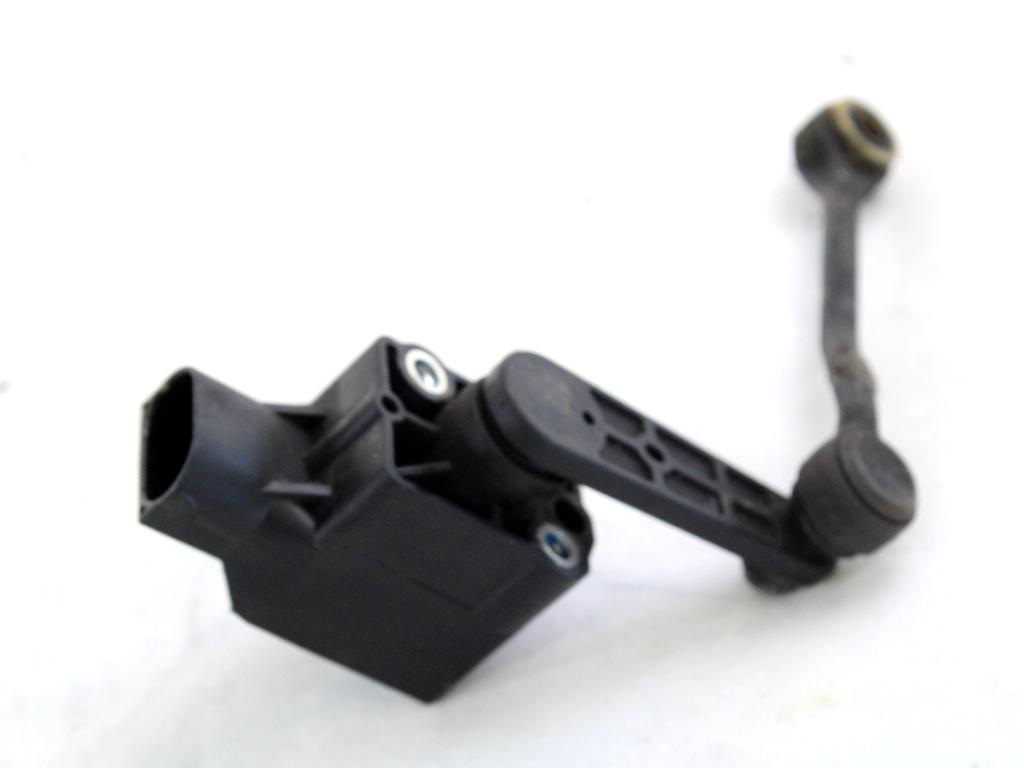 SENZOR IZRAVNAVANJA ZAROMETOV OEM N. A0025428818 ORIGINAL REZERVNI DEL MERCEDES CLASSE SLK R171 (2004 - 2011)BENZINA LETNIK 2004