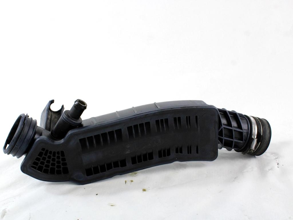 VISOKOTLACNE CEVI INTERCOOLER OEM N. A2710901537 ORIGINAL REZERVNI DEL MERCEDES CLASSE SLK R171 (2004 - 2011)BENZINA LETNIK 2004