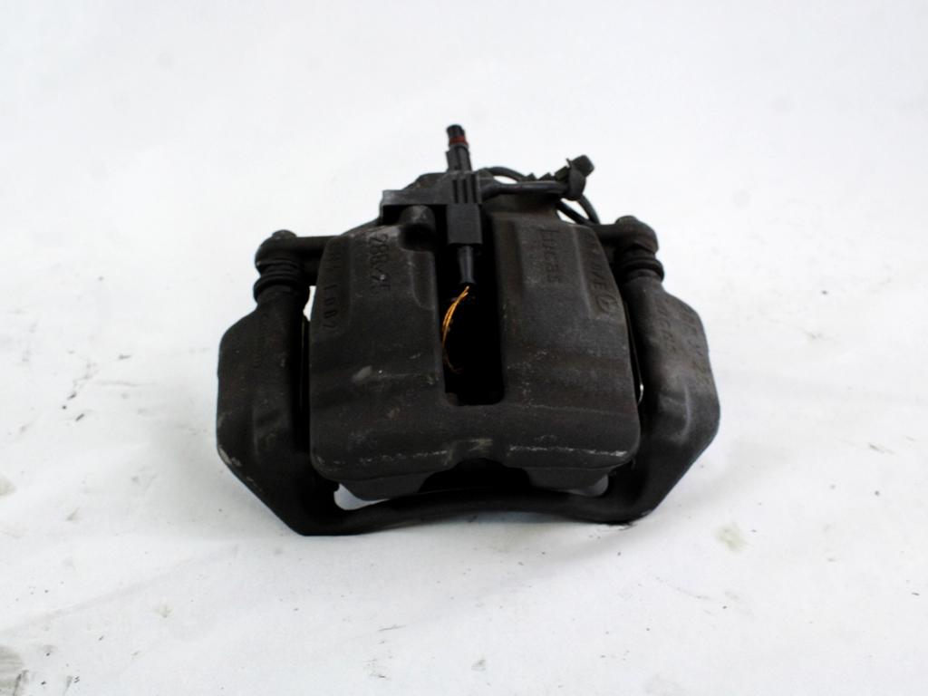 SPREDNJE DESNE ZAVORNE CELJUSTI  OEM N. A0034202283 ORIGINAL REZERVNI DEL MERCEDES CLASSE SLK R171 (2004 - 2011)BENZINA LETNIK 2004