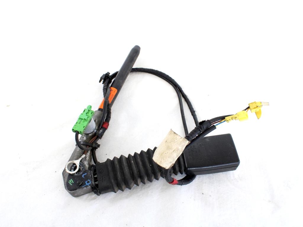 SAMOZATEZNI VARNOSTNI PAS OEM N. A1718600169 ORIGINAL REZERVNI DEL MERCEDES CLASSE SLK R171 (2004 - 2011)BENZINA LETNIK 2004