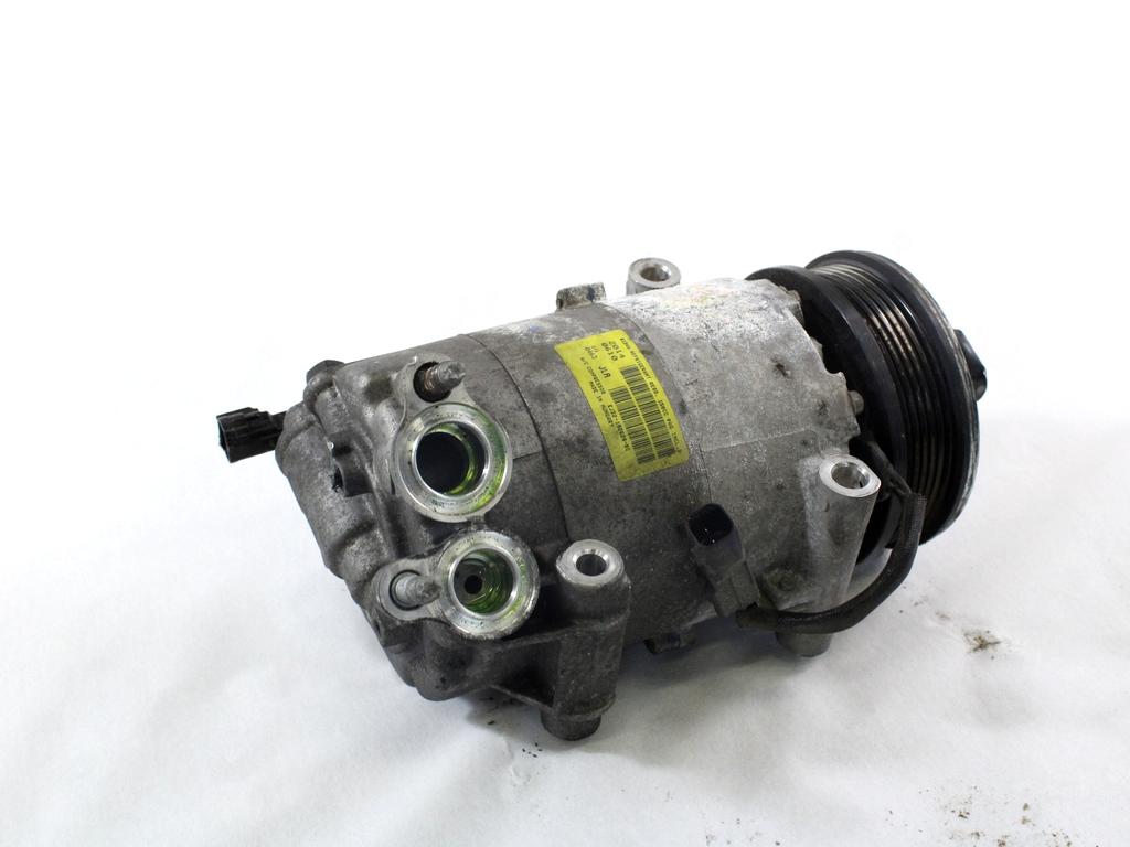 KOMPRESOR KLIME  OEM N. EJ3219D629BC ORIGINAL REZERVNI DEL LAND ROVER RANGE ROVER EVOQUE L538 (2012 - 2016)DIESEL LETNIK 2014