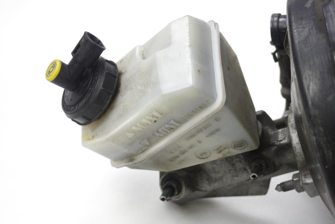 SERVO OJACEVALNIK ZAVOR S PUMPO OEM N. 8200882076 ORIGINAL REZERVNI DEL RENAULT KANGOO KC0/1 MK1 R (2003-2008) BENZINA/METANO LETNIK 2006