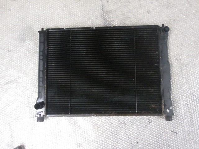 RADIATOR VODE OEM N. PCC104671 ORIGINAL REZERVNI DEL ROVER 200 RF (11/1995 - 12/1999)BENZINA LETNIK 1997