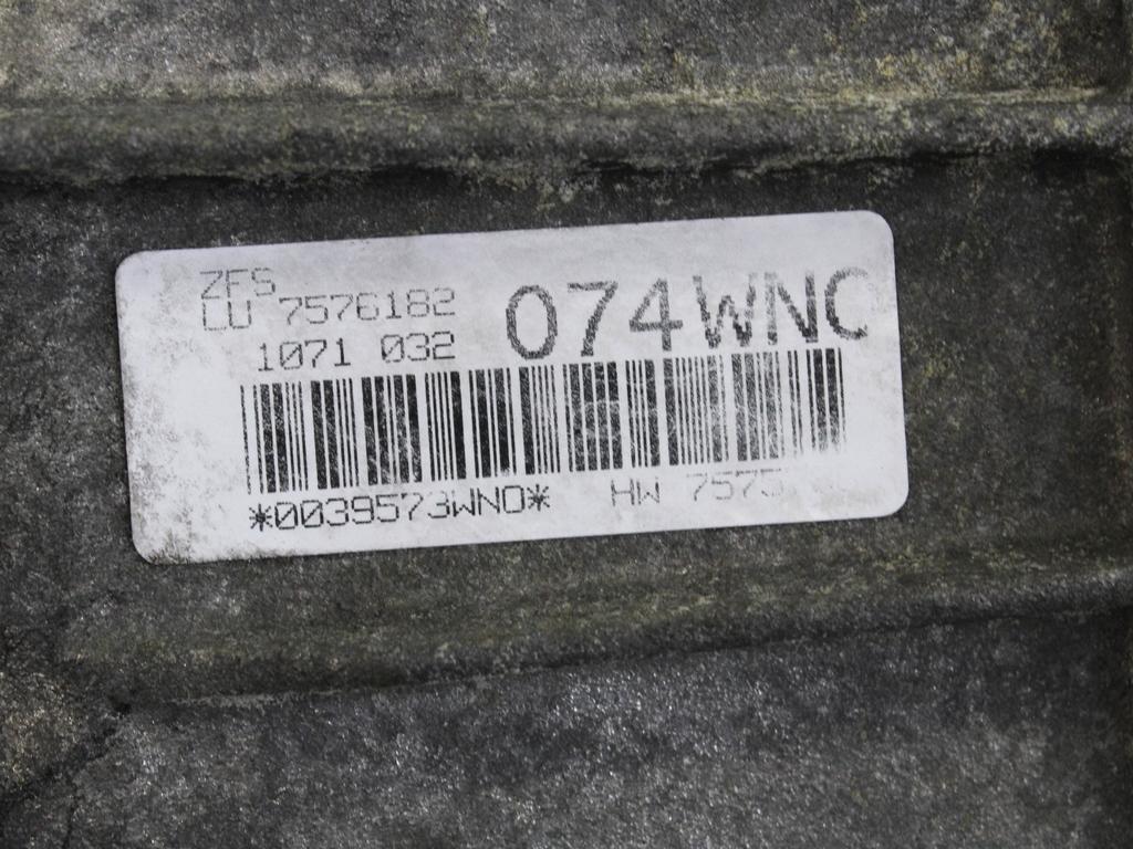 AVTOMATSKI MENJALNIK OEM N. 7576182 ORIGINAL REZERVNI DEL BMW SERIE 1 BER/COUPE/CABRIO E81/E82/E87/E88 LCI R (2007 - 2013) DIESEL LETNIK 2007