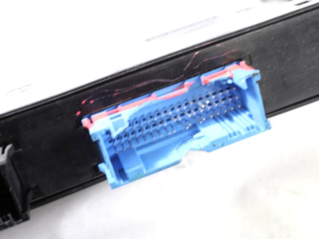 RACUNALNIK MOTORJA/REM OEM N. 61359150721 ORIGINAL REZERVNI DEL BMW SERIE 1 BER/COUPE/CABRIO E81/E82/E87/E88 LCI R (2007 - 2013) DIESEL LETNIK 2007