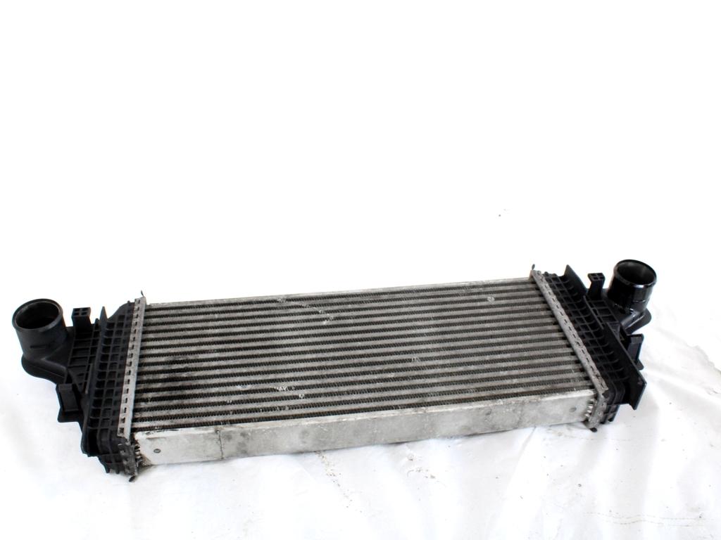 HLADILNIK INTERCOOLER OEM N. A1645001900 ORIGINAL REZERVNI DEL MERCEDES CLASSE ML W164 (2005-2008)DIESEL LETNIK 2006