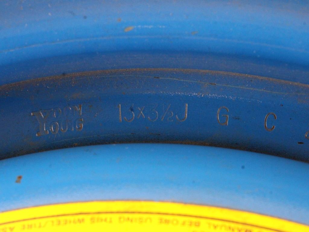 MALO REZERVNO KOLO OEM N. 96643209 ORIGINAL REZERVNI DEL CHEVROLET MATIZ M200 (2005 - 2010) BENZINA/GPL LETNIK 2008