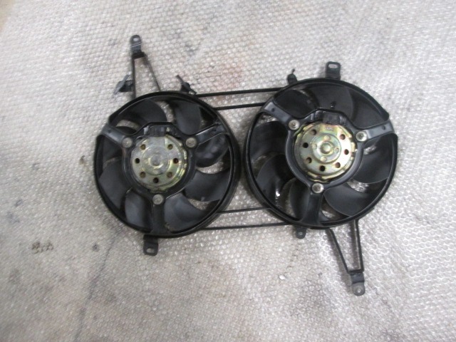 VENTILATOR HLADILNIKA OEM N.  ORIGINAL REZERVNI DEL VOLKSWAGEN PASSAT B5.5 3B3 3B6 3BG R BER/SW (11/2000 - 2005) DIESEL LETNIK 2001