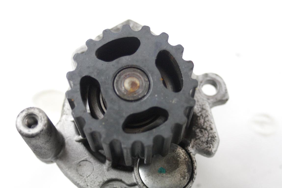 VODNA CRPALKA  OEM N. 03L121011G ORIGINAL REZERVNI DEL AUDI A4 B7 8EC 8ED 8HE BER/SW/CABRIO (2004 - 2007) DIESEL LETNIK 2005