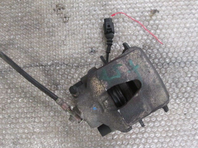 SPREDNJE LEVE ZAVORNE CELJUSTI  OEM N. 1K0615124D ORIGINAL REZERVNI DEL VOLKSWAGEN NEW BEETLE 9C1 1C1 1Y7 (1999 - 2006) DIESEL LETNIK 2002