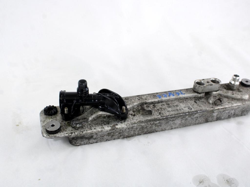 11 PRESTAVNA RADIATOR OEM N. 17217553389 ORIGINAL REZERVNI DEL BMW X5 E70 (2006 - 2010) DIESEL LETNIK 2009