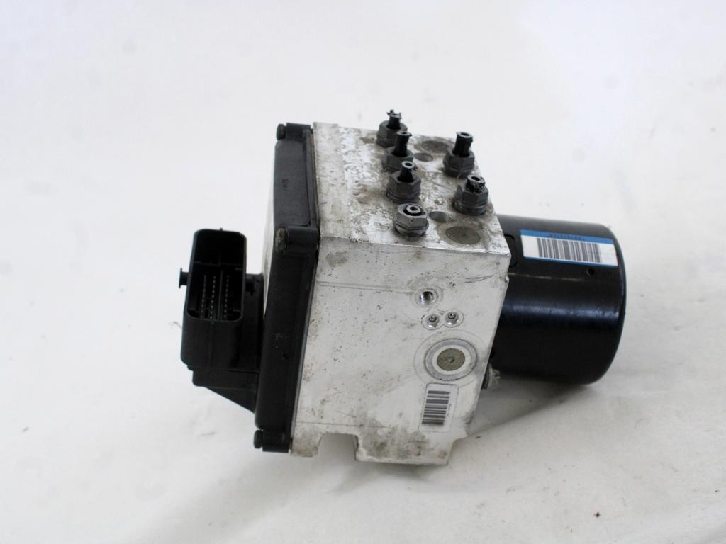 ABS AGREGAT S PUMPO OEM N. 3C0614109AF ORIGINAL REZERVNI DEL VOLKSWAGEN PASSAT B6 3C2 3C5 BER/SW (2005 - 09/2010)  DIESEL LETNIK 2009