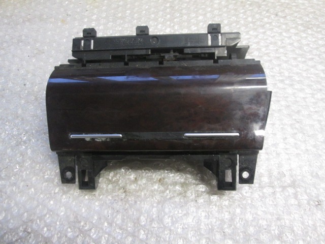 PEPELNIK / DRZALA ZA PIJACO OEM N. 8E0857989B ORIGINAL REZERVNI DEL AUDI A4 B6 8E2 8E5 BER/SW (2001 - 2005) DIESEL LETNIK 2004