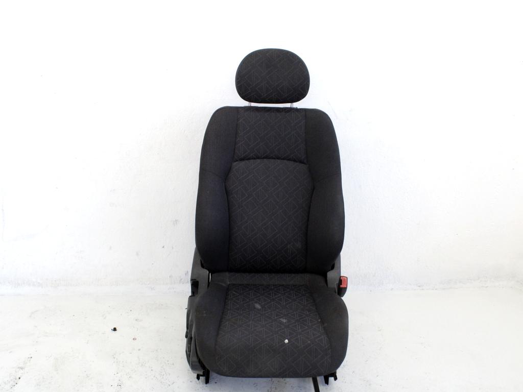 SPREDNJI DESNI SEDE? BLAGO OEM N. SEADTMBCLASCW203BR4P ORIGINAL REZERVNI DEL MERCEDES CLASSE C W203 BER/SW (2000 - 2007) BENZINA LETNIK 2000