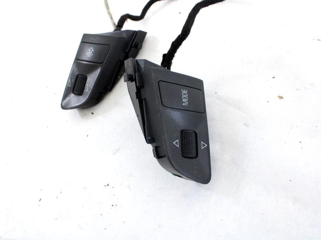 MULTIFUNKCIJSKI VOLAN OEM N. 18412 COMANDI VOLANTE MULTIFUNZIONE ORIGINAL REZERVNI DEL AUDI A4 B7 8EC 8ED 8HE BER/SW/CABRIO (2004 - 2007) DIESEL LETNIK 2005