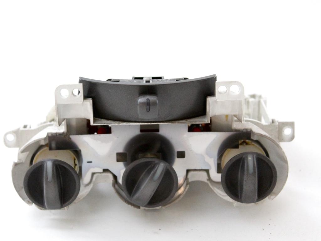 NADZOR KLIMATSKE NAPRAVE OEM N. 79501SAAG01ZA ORIGINAL REZERVNI DEL HONDA JAZZ GD GE3 GE2 MK2 (2002 - 2008) GD1 GD5 GD GE3 GE2 GE GP GG GD6 GD8 BENZINA LETNIK 2005