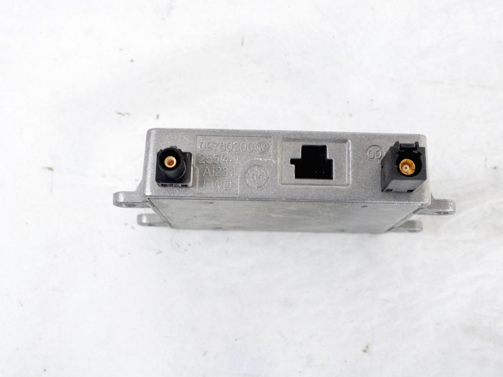 OJACEVALEC / ANTENA OEM N. 2118200885 ORIGINAL REZERVNI DEL MERCEDES CLASSE ML W164 (2005-2008)DIESEL LETNIK 2006