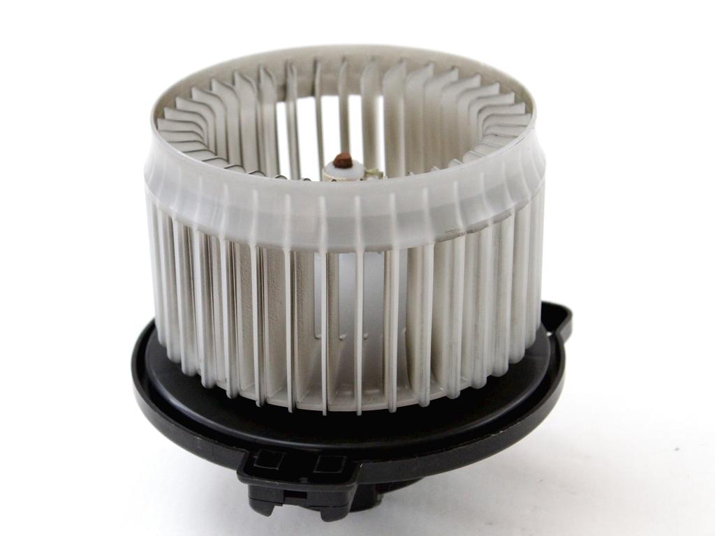 VENTILATOR  KABINE  OEM N. 79310SAAG01 ORIGINAL REZERVNI DEL HONDA JAZZ GD GE3 GE2 MK2 (2002 - 2008) GD1 GD5 GD GE3 GE2 GE GP GG GD6 GD8 BENZINA LETNIK 2005