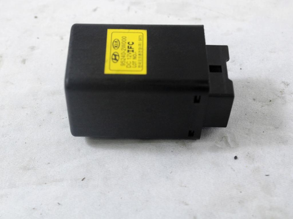 RELE' OEM N. 95240-2W000 ORIGINAL REZERVNI DEL HYUNDAI IX35 LM EL ELH (2009 - 2015)DIESEL LETNIK 2013