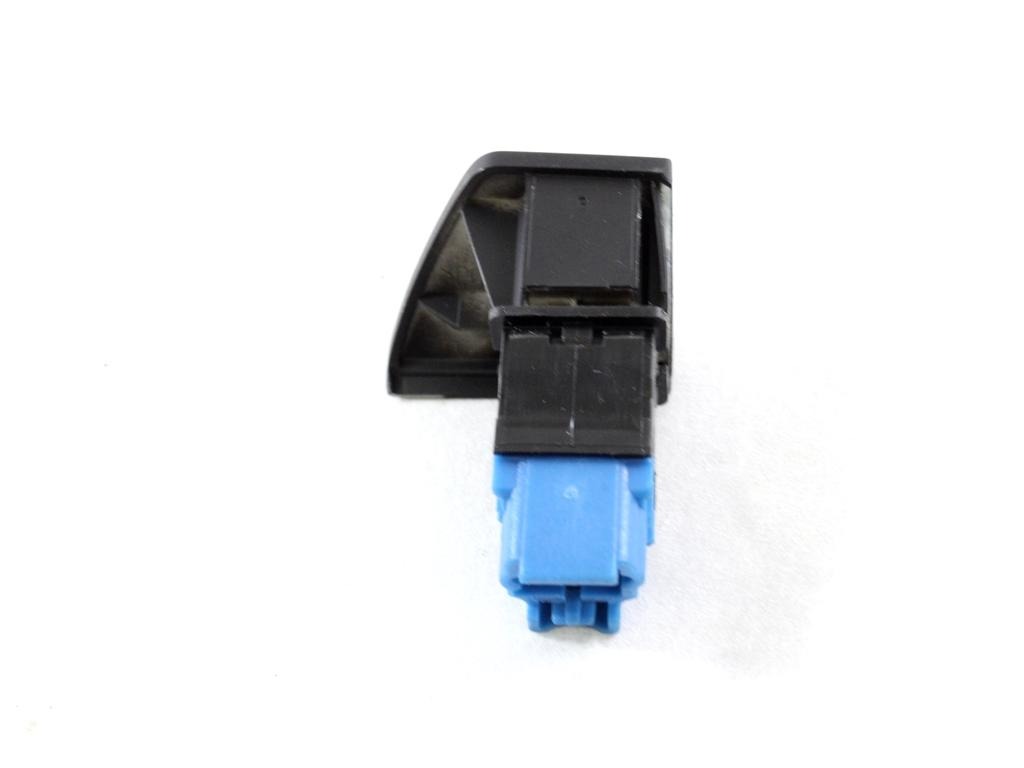 RAZLICNA STIKALA  OEM N. 96366695XT ORIGINAL REZERVNI DEL PEUGEOT 307 3A/B/C/E/H BER/SW/CABRIO (2001 - 2009) BENZINA LETNIK 2005
