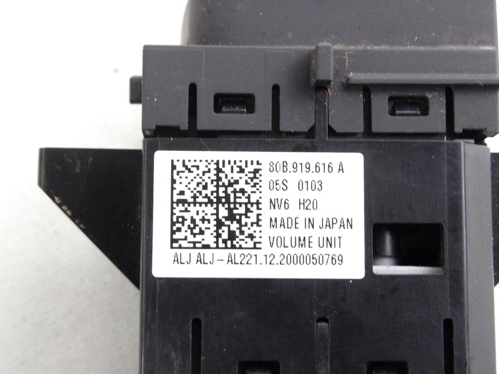 NADZOR RADIA / PLOSCA OEM N. 80B919616A ORIGINAL REZERVNI DEL AUDI Q5 80A R (DAL 2021)DIESEL LETNIK 2021