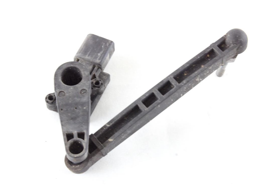 SENZOR IZRAVNAVANJA ZAROMETOV OEM N. 80A907504 ORIGINAL REZERVNI DEL AUDI Q5 80A R (DAL 2021)DIESEL LETNIK 2021