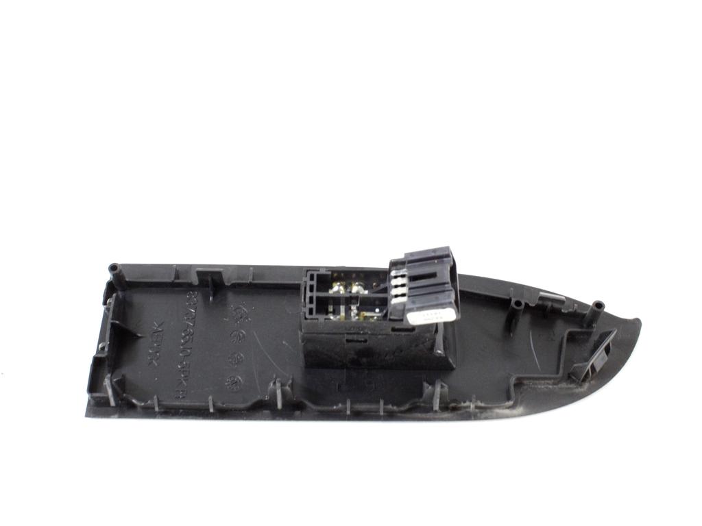 ZADNJE STIKALO OEM N. 3799562J00000 ORIGINAL REZERVNI DEL SUZUKI GRAND VITARA JT TE TD MK2 (2006 - 2015)DIESEL LETNIK 2013