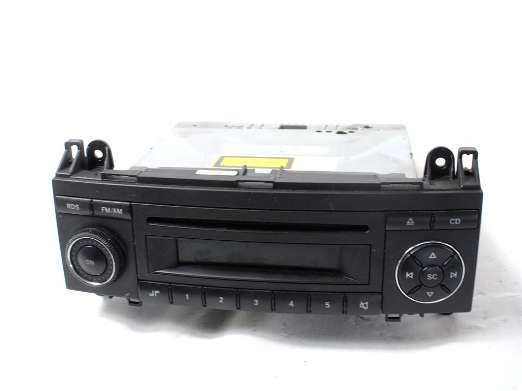 RADIO CD / OJACEVALNIK / IMETNIK HIFI OEM N. A1698200786 ORIGINAL REZERVNI DEL MERCEDES CLASSE A W169 5P C169 3P R (05/2008 - 2012) DIESEL LETNIK 2008