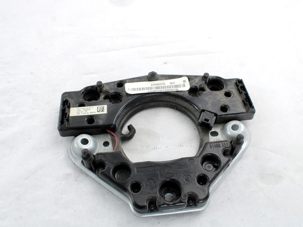 MULTIFUNKCIJSKI VOLAN OEM N. A1648200511 ORIGINAL REZERVNI DEL MERCEDES CLASSE R W251 (2005 - 2010)DIESEL LETNIK 2007