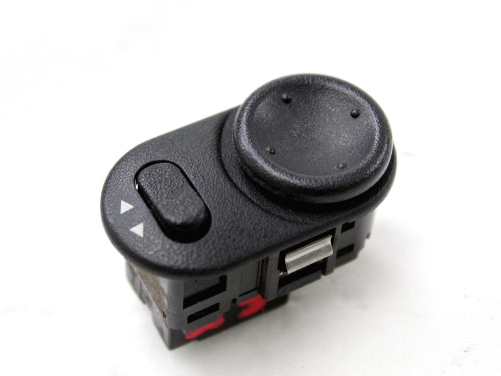 STIKALA ELEKTRICNIH OGLEDAL  OEM N. 9226861 ORIGINAL REZERVNI DEL OPEL MERIVA A X03 R (2006 - 2010) BENZINA LETNIK 2007