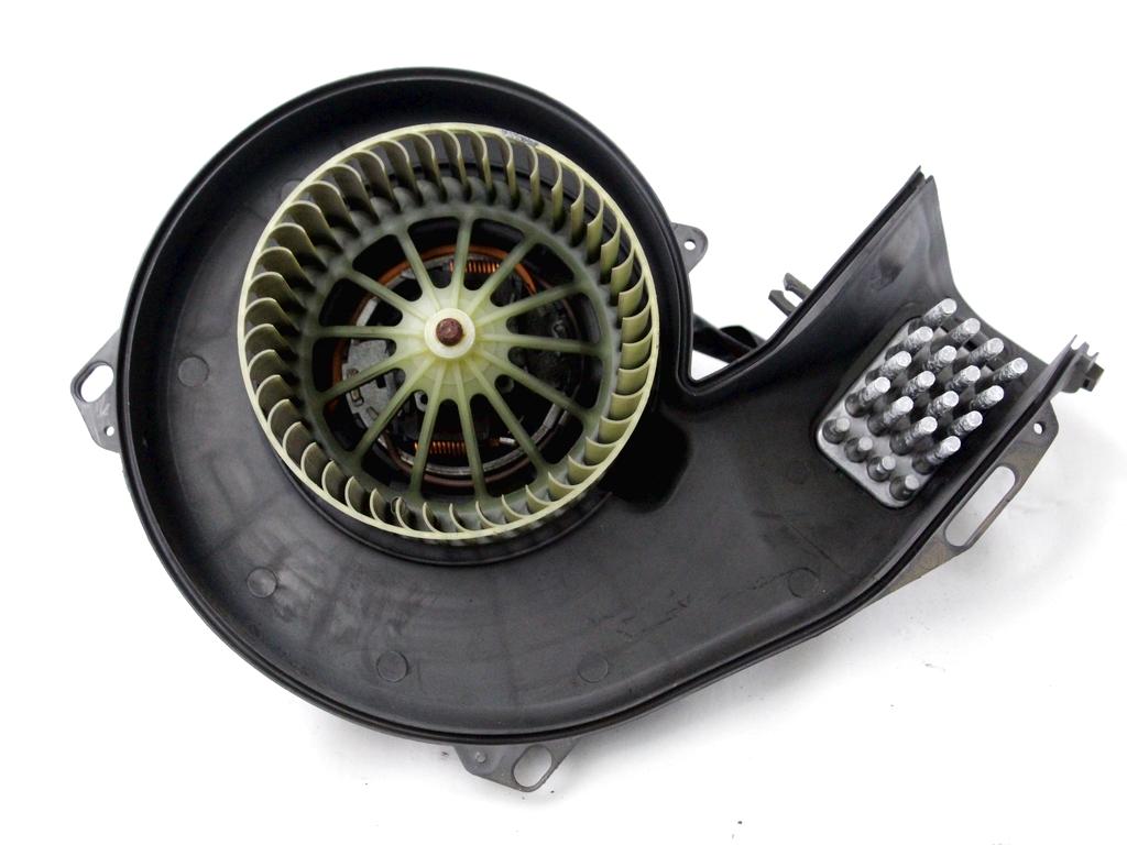 VENTILATOR  KABINE  OEM N. 13124703 ORIGINAL REZERVNI DEL OPEL MERIVA A X03 R (2006 - 2010) BENZINA LETNIK 2007