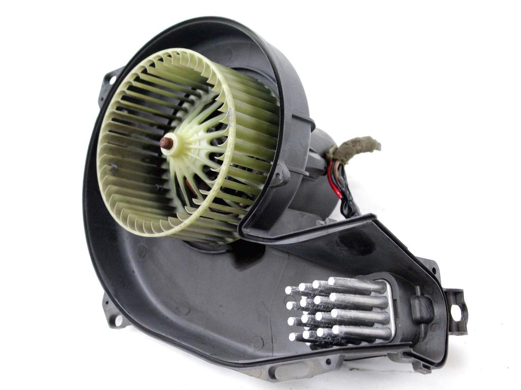 VENTILATOR  KABINE  OEM N. 13124703 ORIGINAL REZERVNI DEL OPEL MERIVA A X03 R (2006 - 2010) BENZINA LETNIK 2007