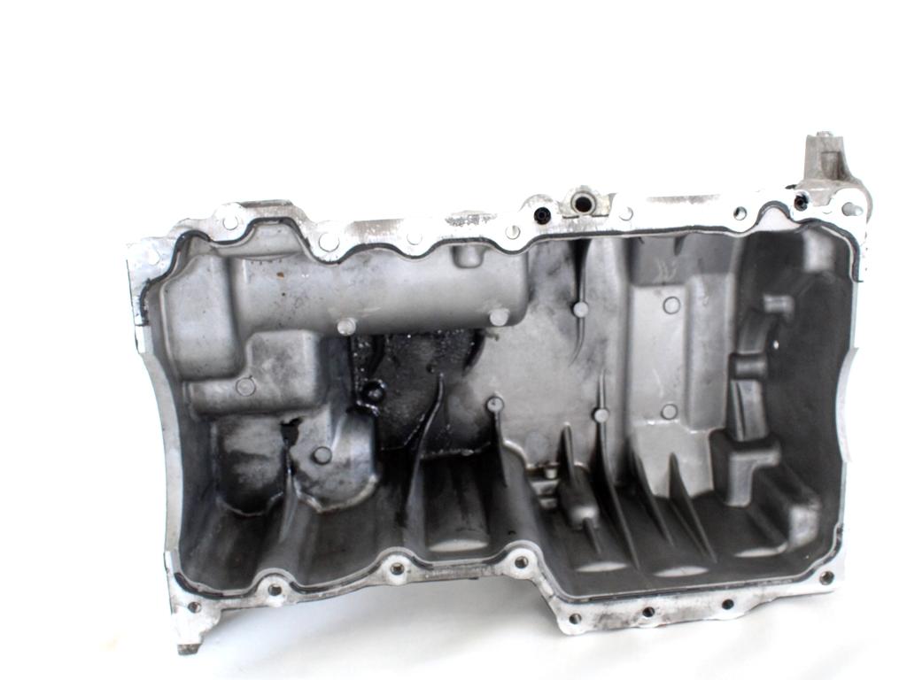 POSODA ZA OLJE/KARTER OLJA OEM N. G4D3-6706-DB ORIGINAL REZERVNI DEL LAND ROVER RANGE ROVER EVOQUE L538 R (2016 - 2019)DIESEL LETNIK 2017