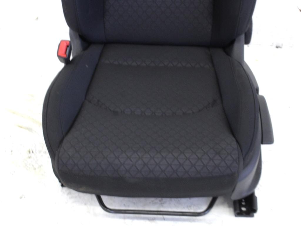 SPREDNJI LEVI SEDEZ BLAGO OEM N. SEASTKICEEDK3MK3BR5P ORIGINAL REZERVNI DEL KIA CEED / SPORTWAGON K3 MK3 (DAL 2018)BENZINA LETNIK 2021