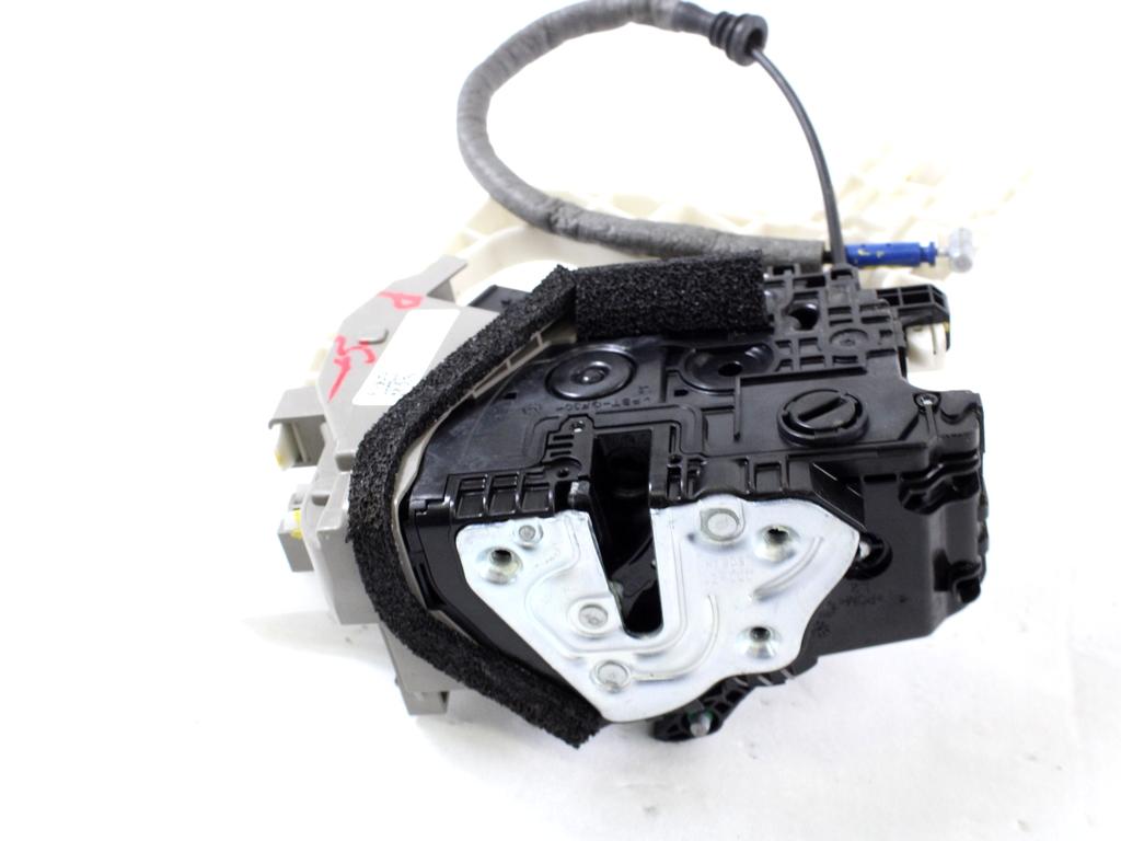 CENTRALNA KLJUCAVNICA ZADJIH LEVIH VRAT OEM N. 81410-J7000 ORIGINAL REZERVNI DEL KIA CEED / SPORTWAGON K3 MK3 (DAL 2018)BENZINA LETNIK 2021