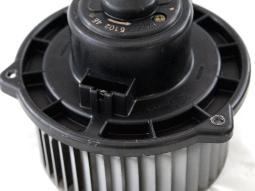 VENTILATOR  KABINE  OEM N. MR398725 ORIGINAL REZERVNI DEL MITSUBISHI PAJERO V60 (2000 - 2007) DIESEL LETNIK 2003