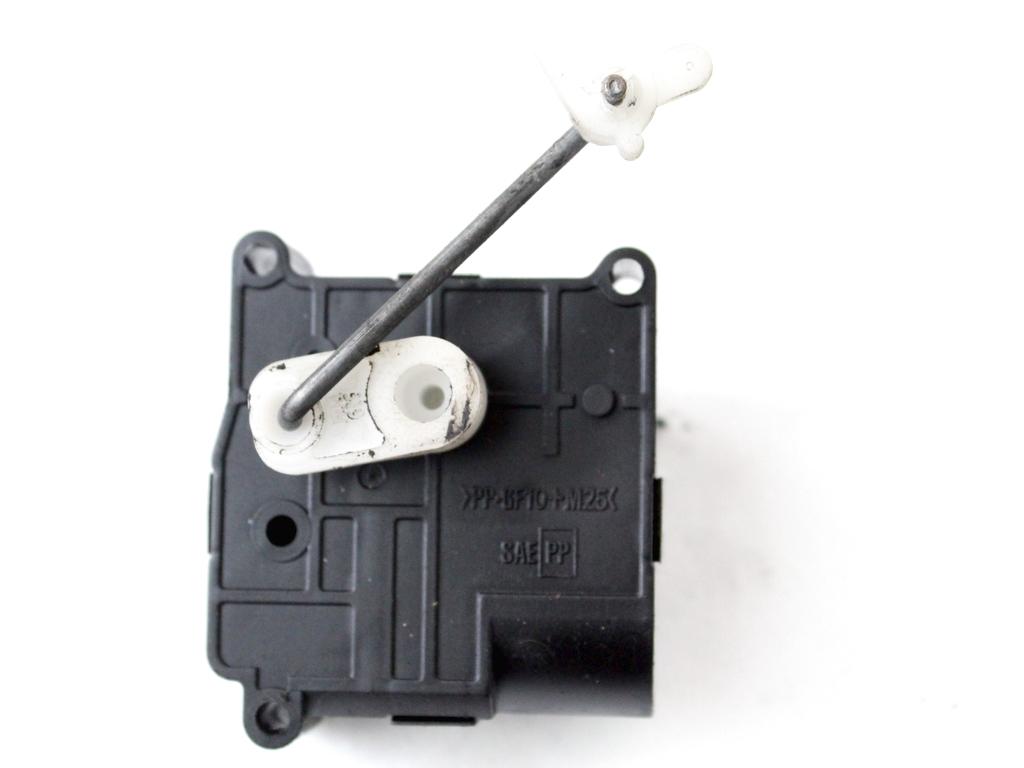MOTORCEK OGREVANJA OEM N. 113800-2160 ORIGINAL REZERVNI DEL MITSUBISHI PAJERO V60 (2000 - 2007) DIESEL LETNIK 2003