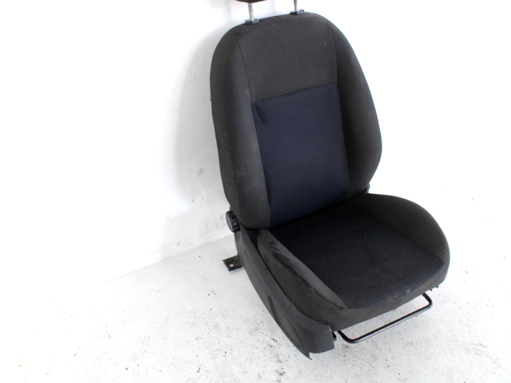 SPREDNJI DESNI SEDE? BLAGO OEM N. SEADTFDFOCUSDAMK2SW5P ORIGINAL REZERVNI DEL FORD FOCUS DA HCP DP MK2 BER/SW (2005 - 2008) DIESEL LETNIK 2006