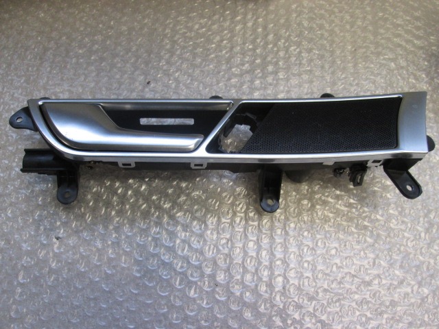 NOTRANJA KLJUKA  OEM N. 4F0837019C/Q ORIGINAL REZERVNI DEL AUDI A6 C6 4F2 4FH 4F5 BER/SW/ALLROAD (07/2004 - 10/2008) DIESEL LETNIK 2005