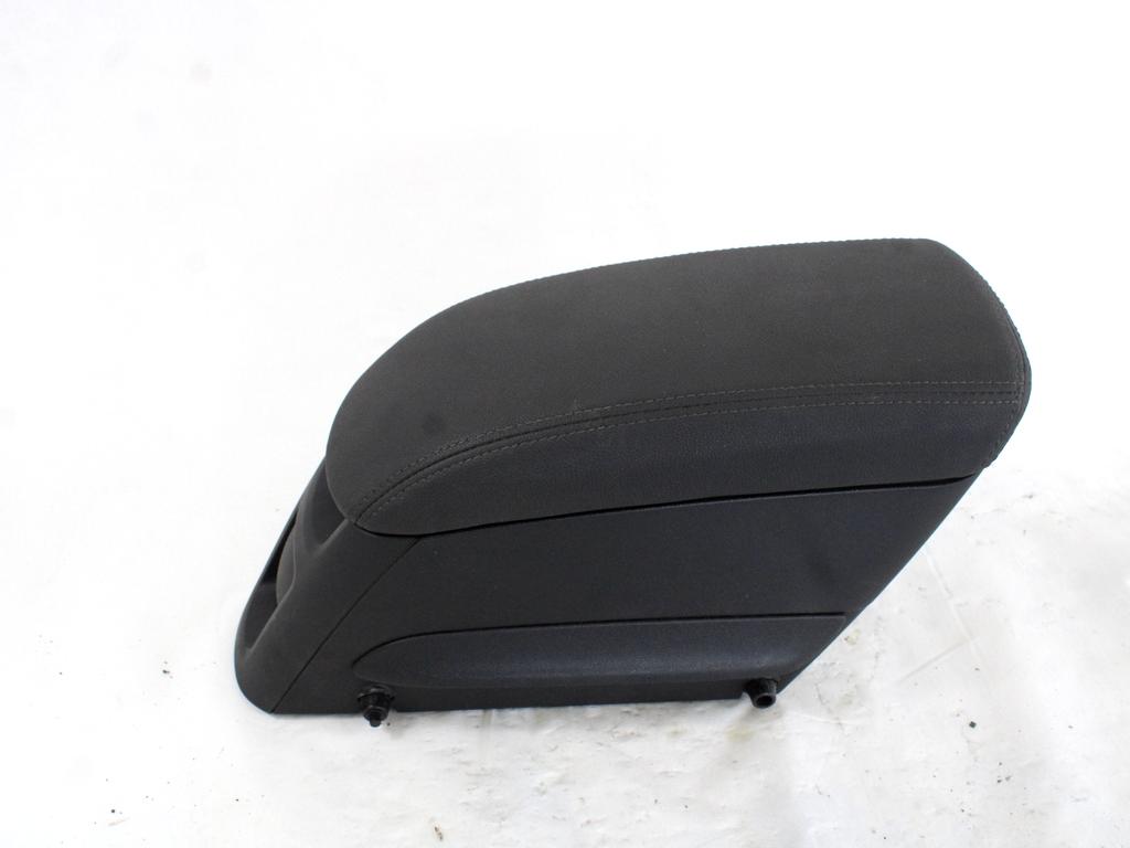SREDINSKA KONZOLA OEM N. 13346534 ORIGINAL REZERVNI DEL OPEL MERIVA B S10 (2010 -2017)BENZINA/GPL LETNIK 2012
