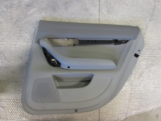 VRATNI PANEL OEM N. PNPDTADA6C6SW5P ORIGINAL REZERVNI DEL AUDI A6 C6 4F2 4FH 4F5 BER/SW/ALLROAD (07/2004 - 10/2008) DIESEL LETNIK 2005