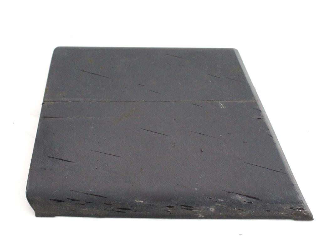 COVER / STOLPEC B / VRATA / SPREDNJA OEM N. 1306893070 ORIGINAL REZERVNI DEL FIAT DUCATO MK3 R (DAL 2014)DIESEL LETNIK 2015