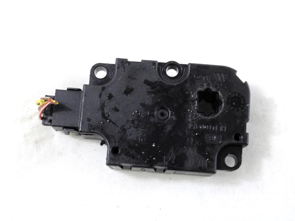 MOTORCEK OGREVANJA OEM N. CZ113930-1640 ORIGINAL REZERVNI DEL AUDI A6 C7 BER/SW/ALLROAD (2011 - 2018)DIESEL LETNIK 2017
