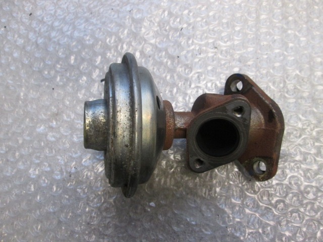 EGR VENTIL   OEM N. 059131503H ORIGINAL REZERVNI DEL AUDI A6 C6 4F2 4FH 4F5 BER/SW/ALLROAD (07/2004 - 10/2008) DIESEL LETNIK 2005