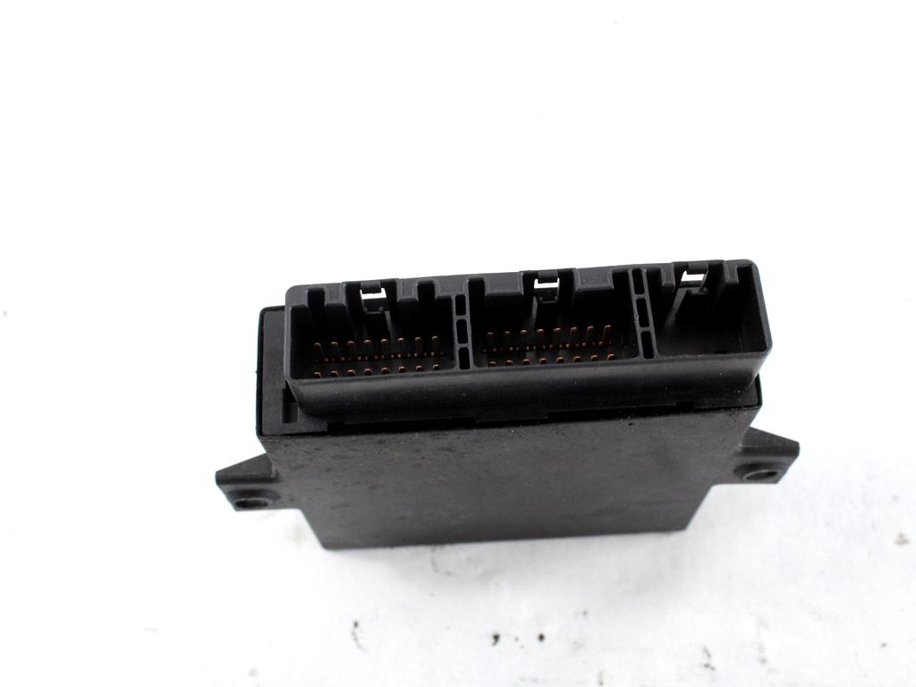 CENTRALNO ZAKLEPANJE OEM N. 98AG-15K600-DD ORIGINAL REZERVNI DEL FORD MONDEO BAP BFP BNP MK1 R BER/SW (09/1996 - 08/2000) DIESEL LETNIK 2000