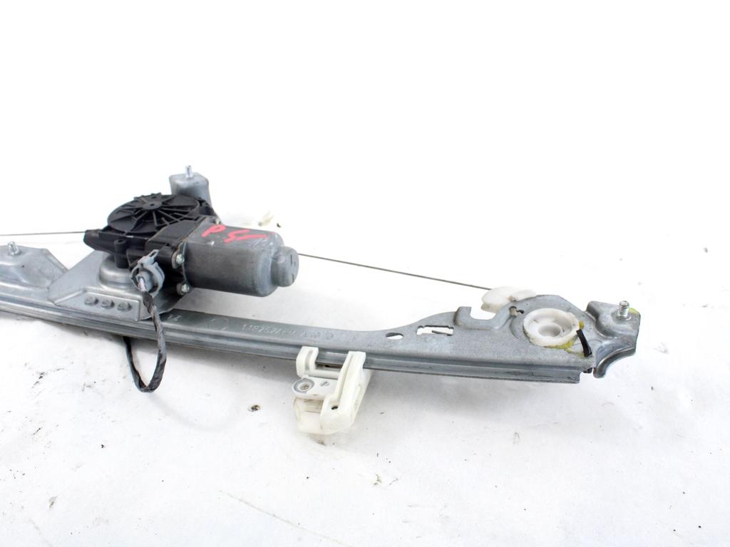 MEHANIZEM DVIGA ZADNJIH STEKEL  OEM N. 18311 SISTEMA ALZACRISTALLO PORTA POSTERIORE ELETT ORIGINAL REZERVNI DEL RENAULT MODUS F/JP0 R (2008 - 09/2013) BENZINA LETNIK 2009